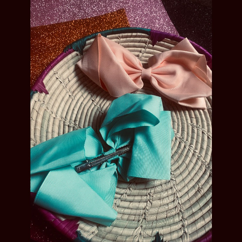 GIRLS HAIR BOW CLIP